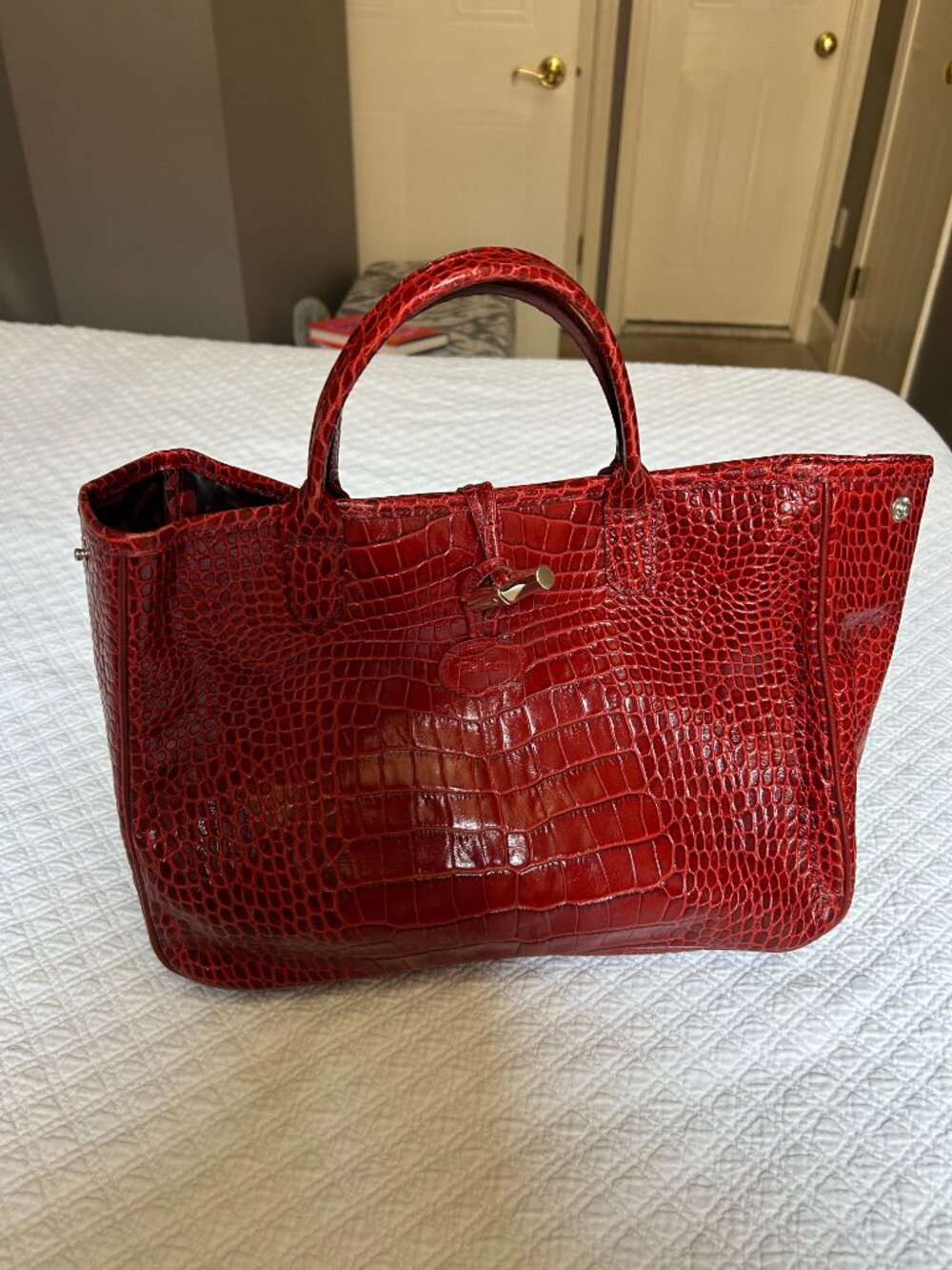 NWOT Longchamp Le Roseau Red Croc Embossed Medium Bag - Picture 5 of 7